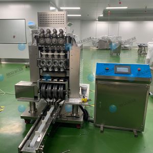 全自動 多功能多頭型湯圓成型排盤機客戶使用現(xiàn)場！